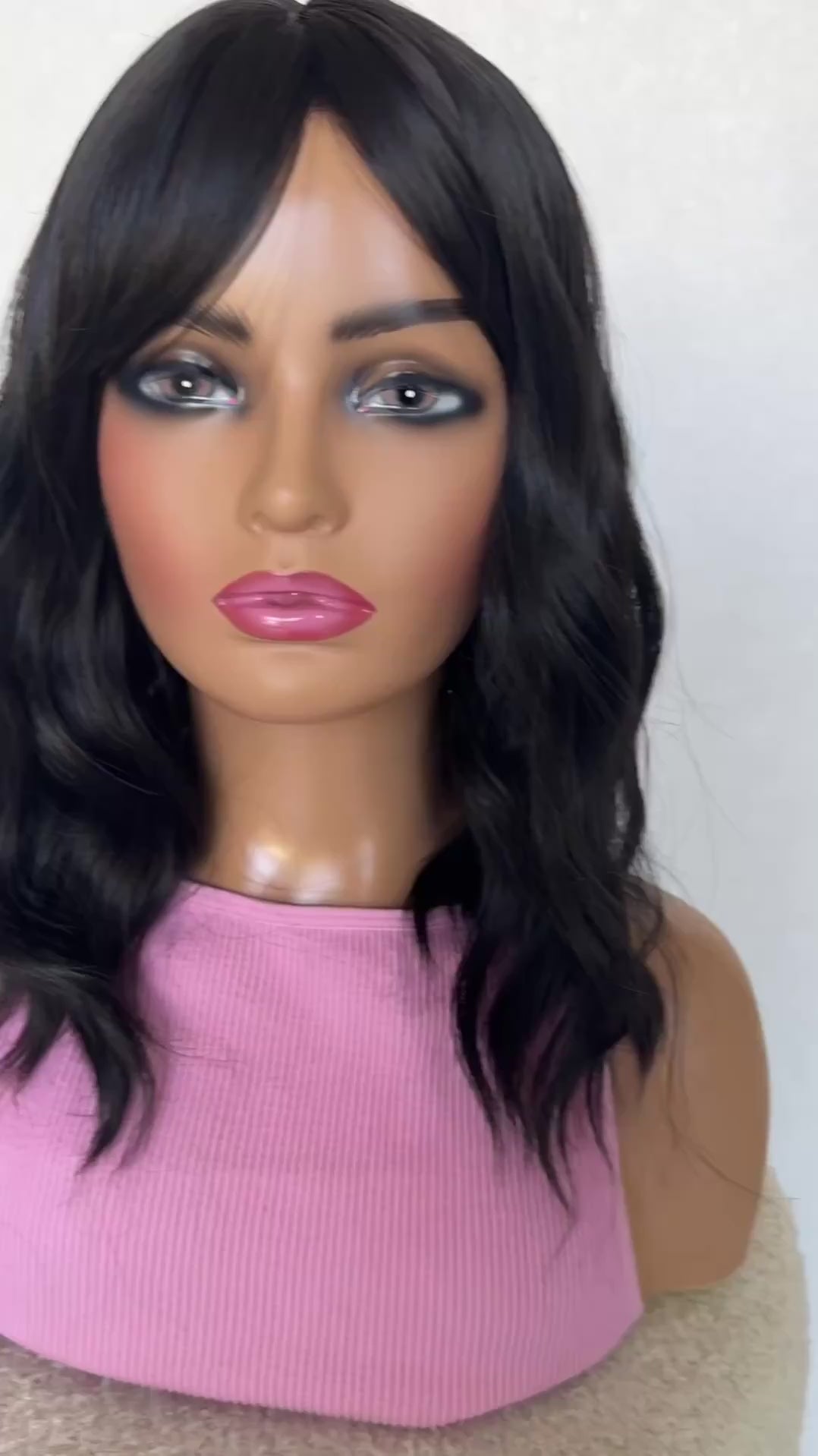 wavy black fringe wig 16 inch middle part, heat safe hair.