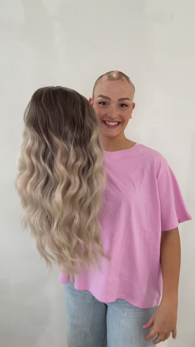 Lace Front Beach Blonde Wavy Synthetic Wig – Paige