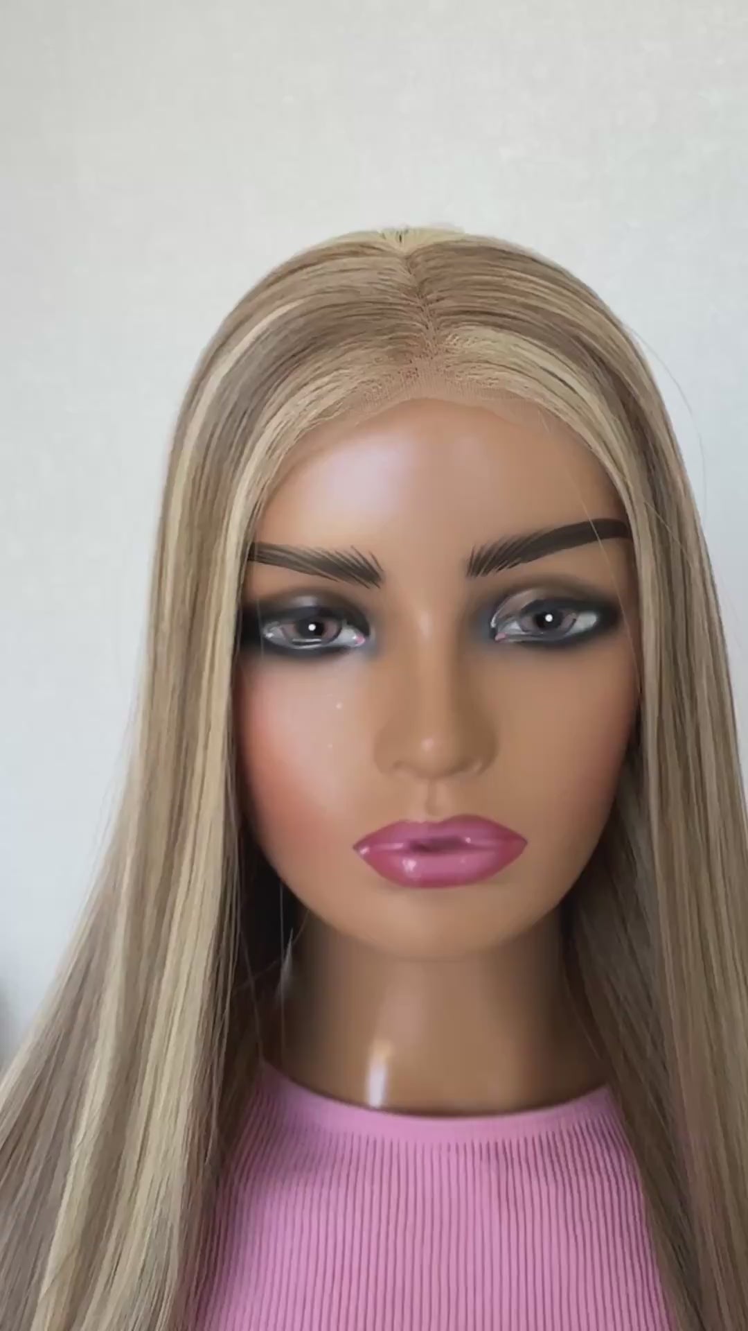 blonde highlighted hair, middle part, long hair length, glueless synthetic australia.
