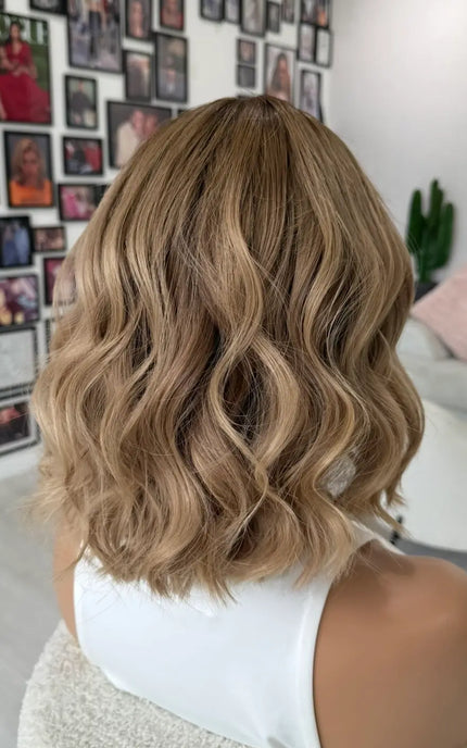 natural blonde ombre wavy hair wig, gold coast australia wigs, glueless heat safe wigs.