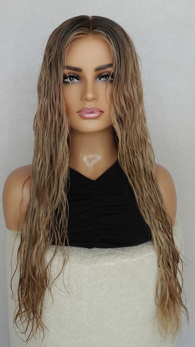 natural human hair lace front wig long length blonde ombre wavy hair.