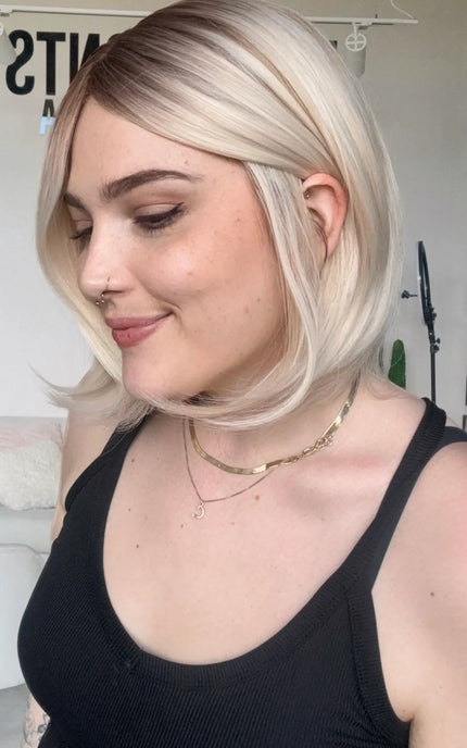 realistic looking blonde bob wig for women with hairloss, alopecia, glueless, natural wigs.