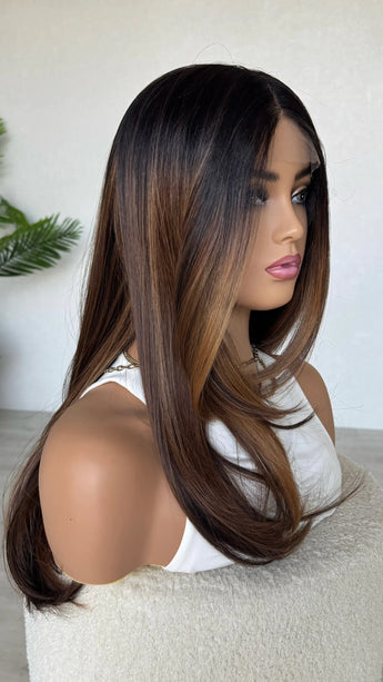 layered lacefront syntheic, light ends with darker root.
