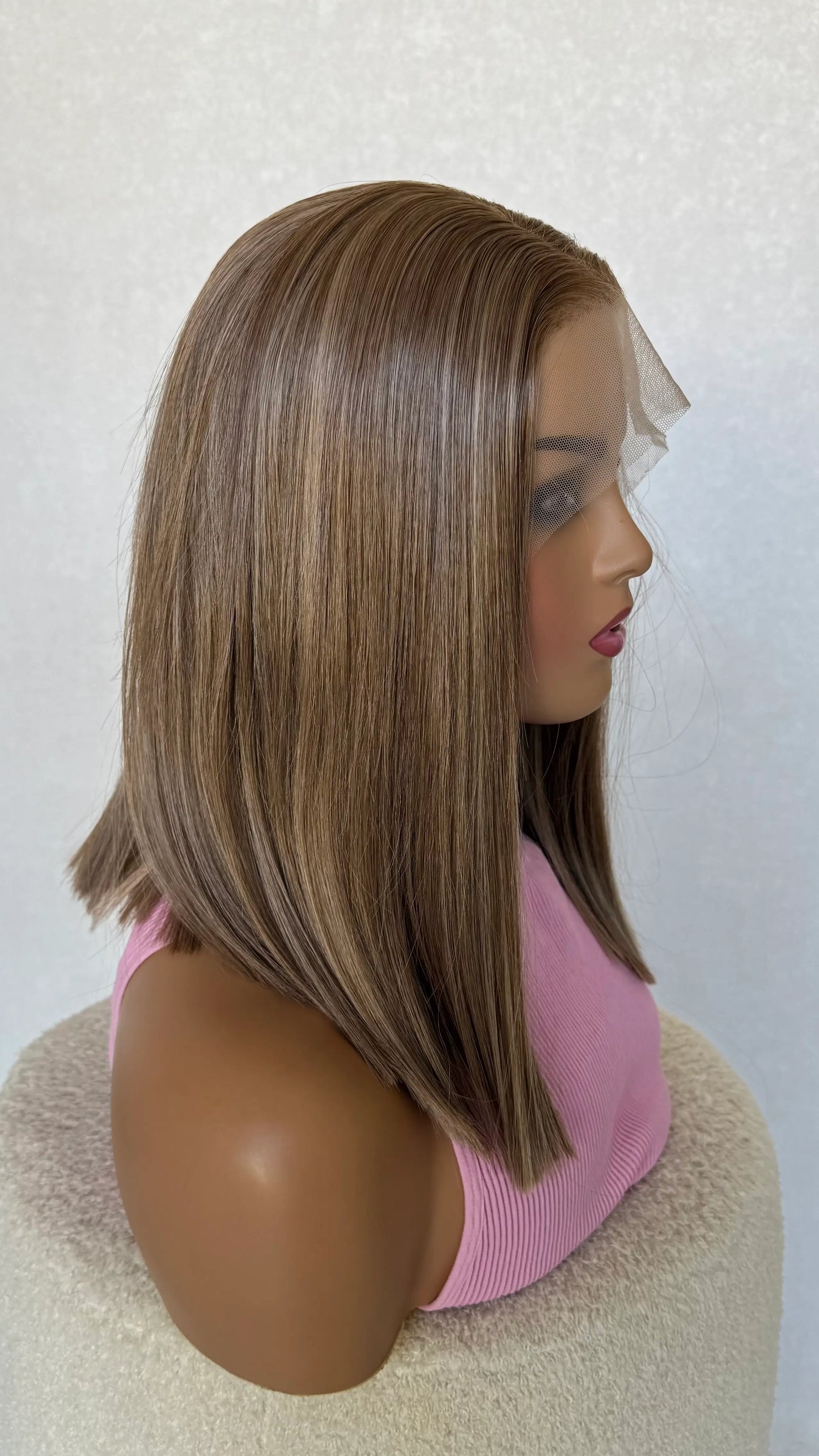 lacefront dark golden blonde hair, lacefront glueless synthetic wig. 