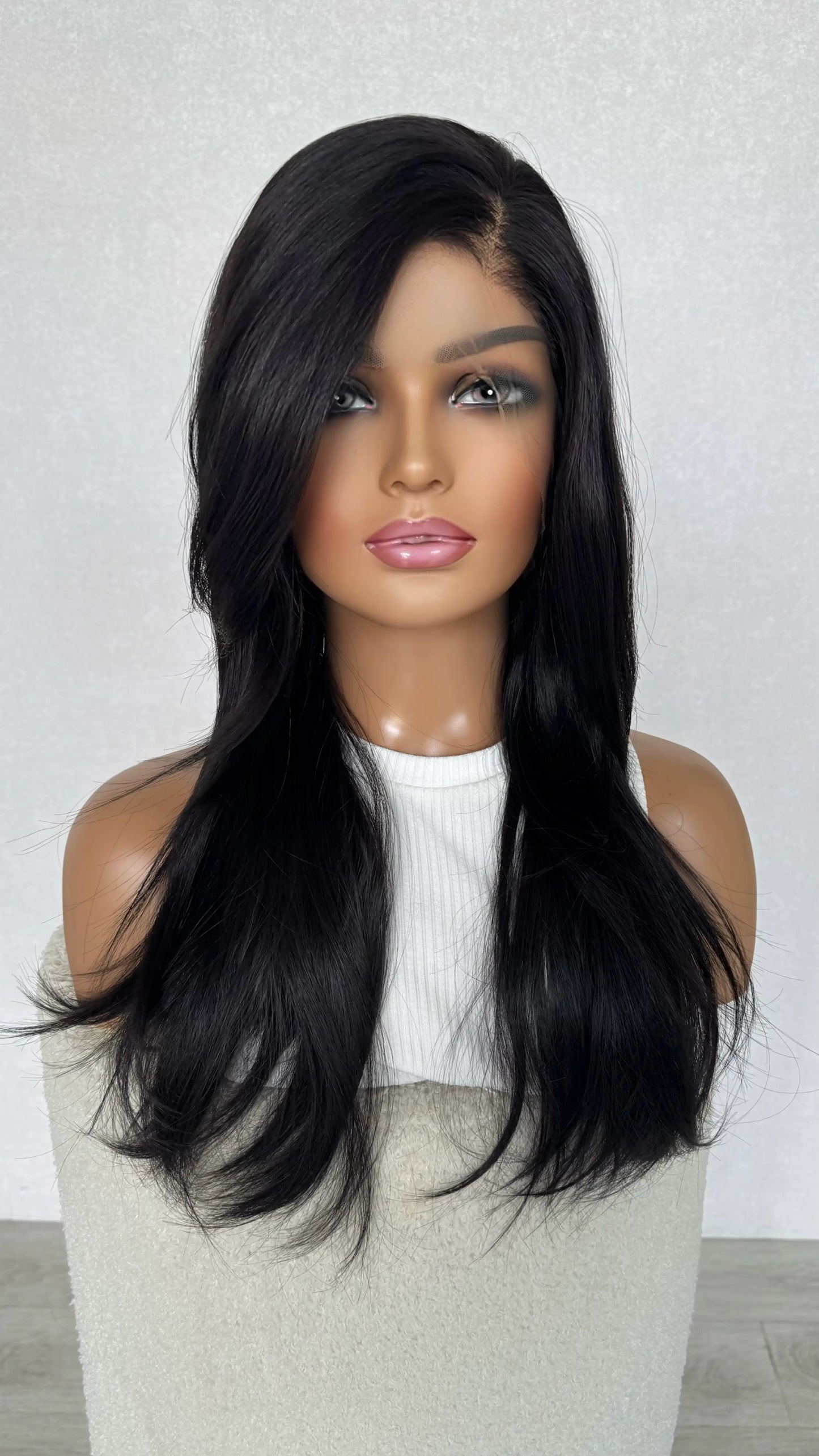 side part, lacefront synthetic wig australia, long layered hair.