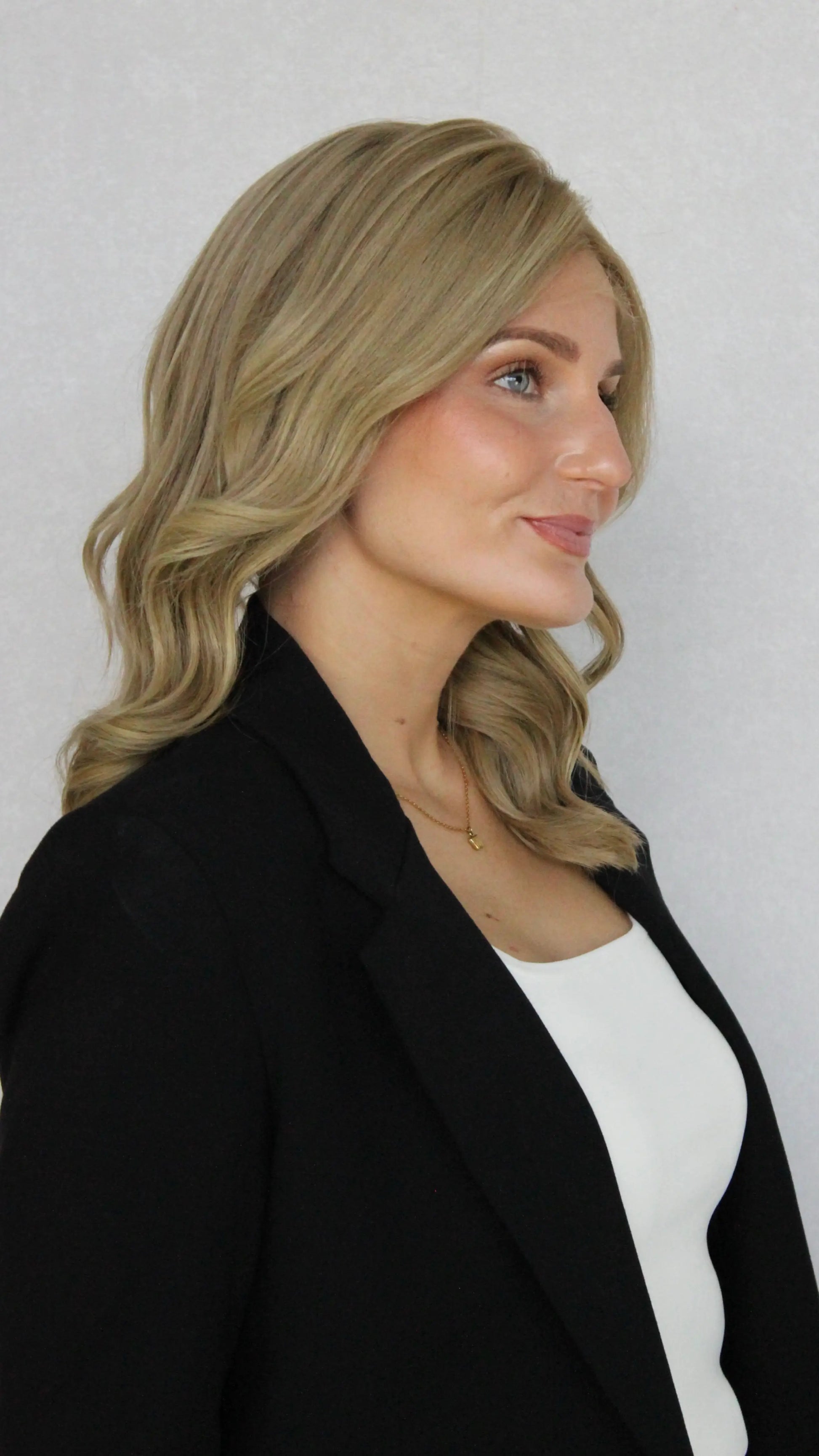 16 inch blonde hair lacefront wig australia, wavy hair wig.