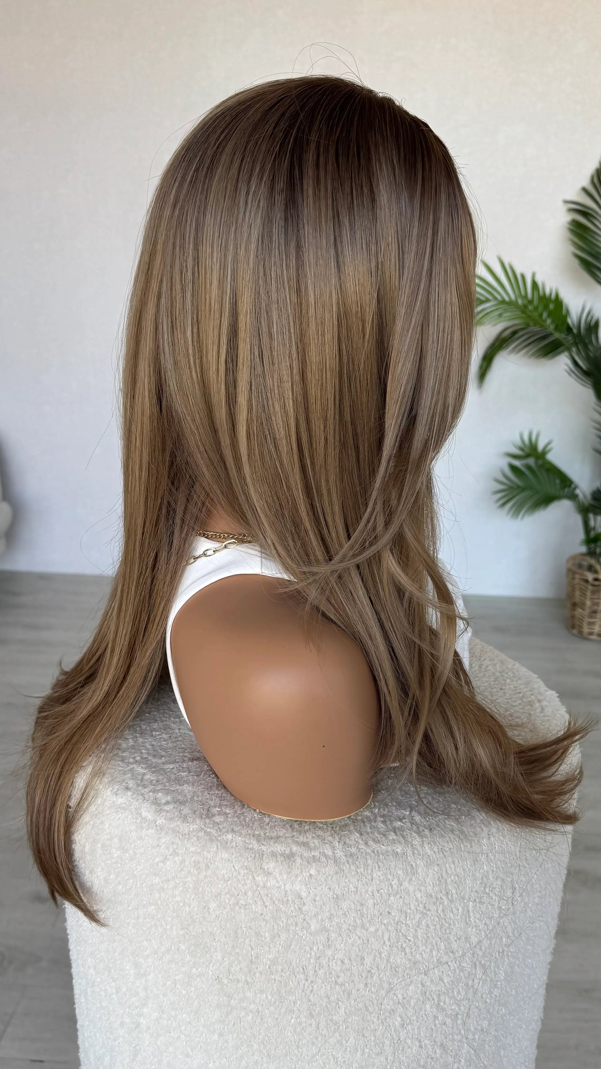 side view curtain baqng wig, layered hair, heat safe, glueless wig.