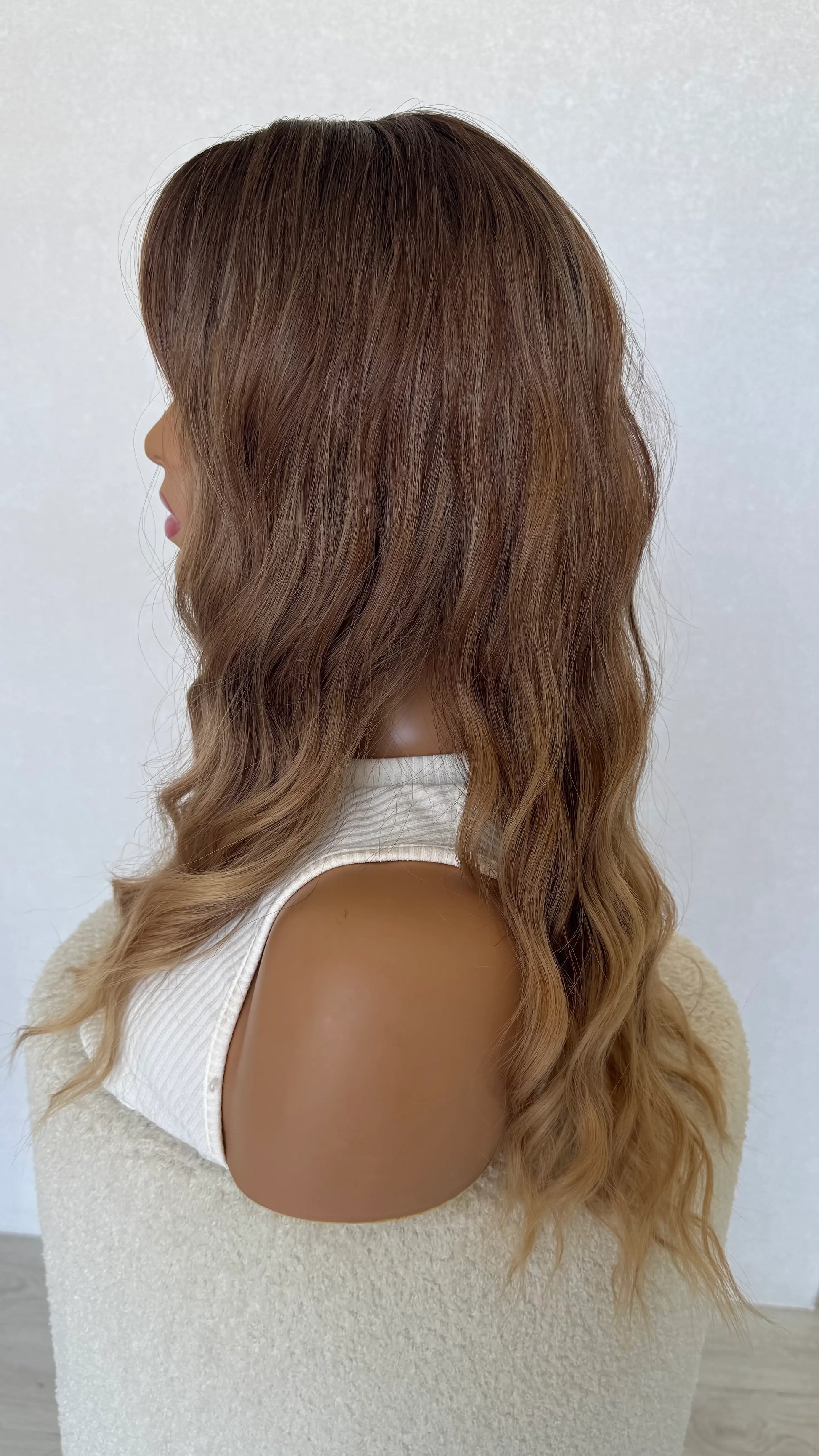 ombre hair side on view, warm toned, wavy hair, heat safe synthetic wig australia.
