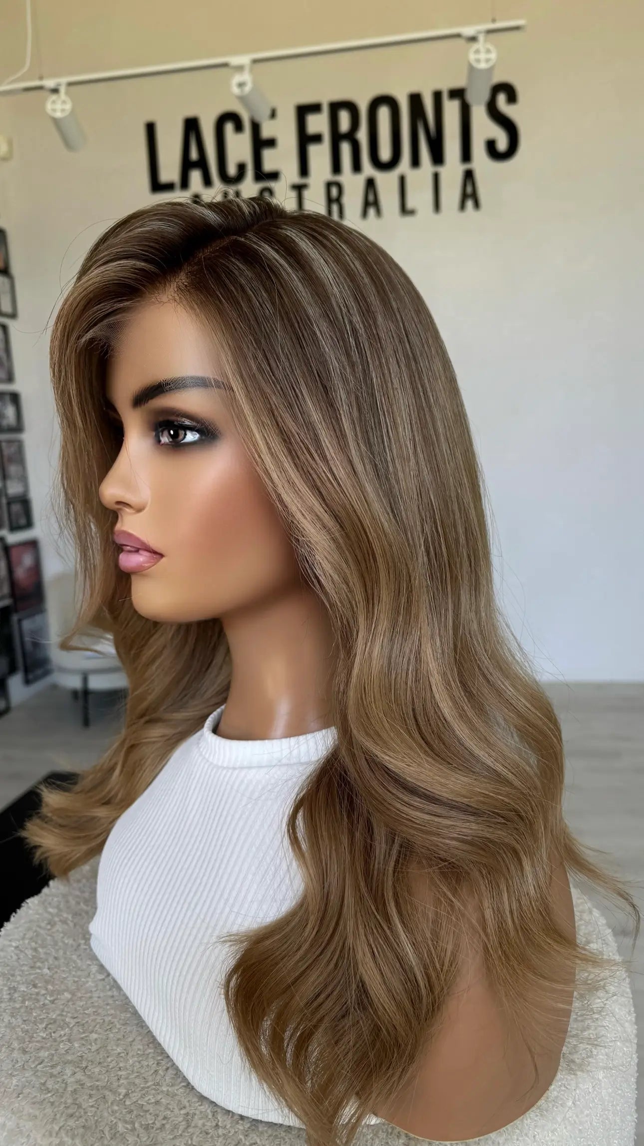 lowlighted and highlighted blonde wig, multitoned warm blonde lacefront, 100% brazilian remy human hair wig australia.