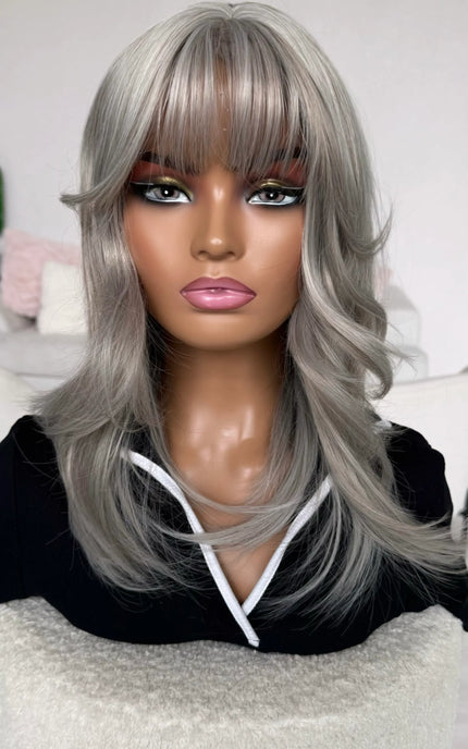 glueless silver layered wig with fringe for women with hairloss, alopecia.