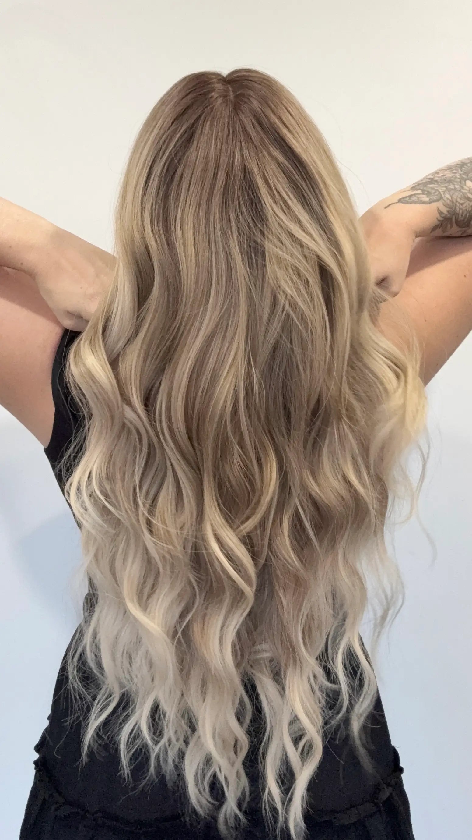 ash ombre hair wavy, middle part, heat safe wig. glueless synthetic gold coast australia.