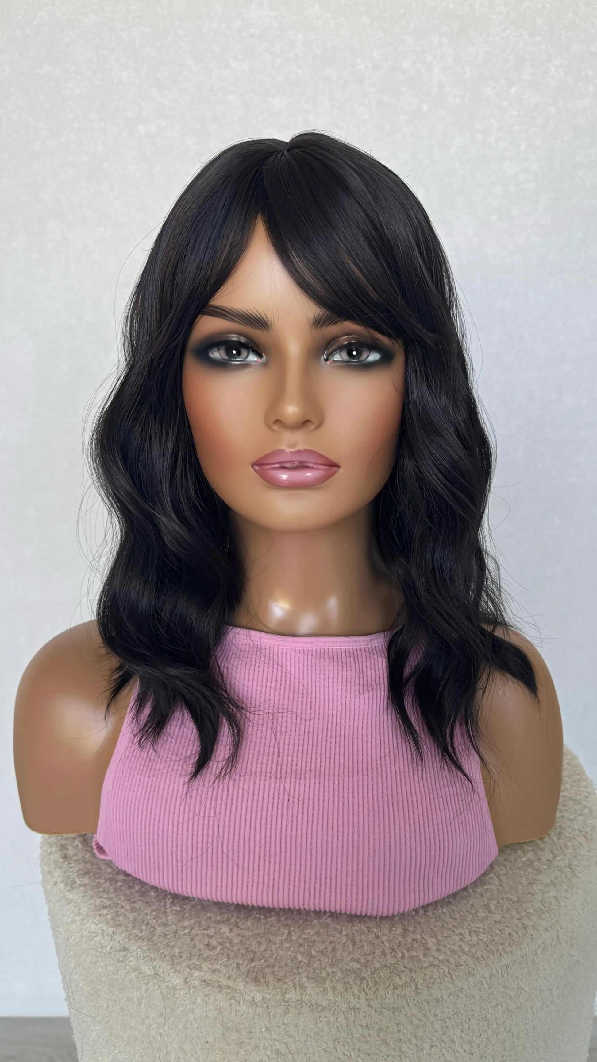 16 inch wavy black fringe wig, australia synthetic wigs.