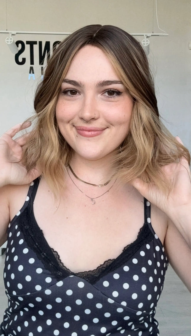glueless brunette and blonde wavy bob wig for hairloss, heat safe hair and glueless cap. perfect for beginners.