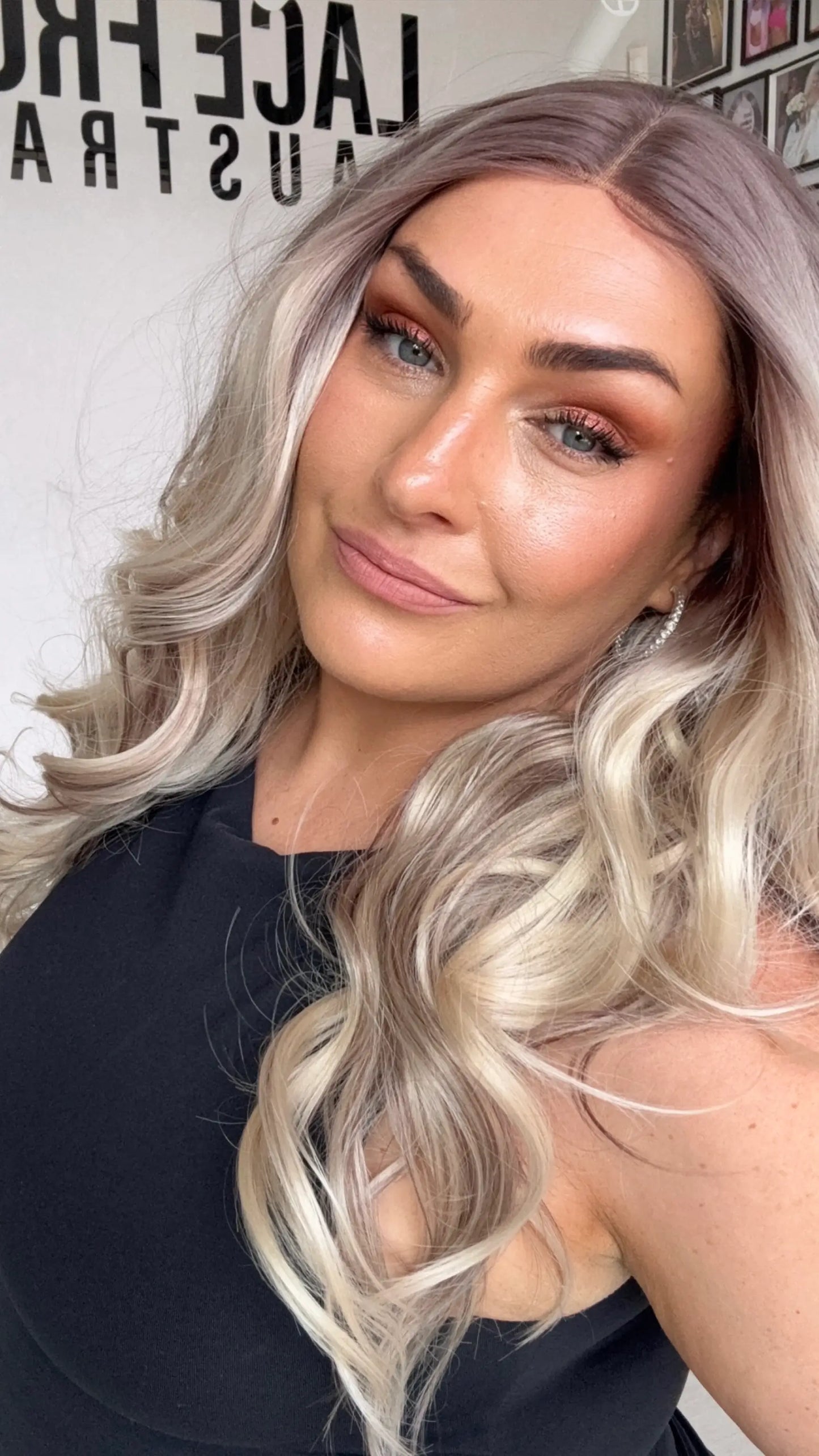 wavy hair lace front wig, heat safe and stylable, gluless heat safe synthetic hair australia.