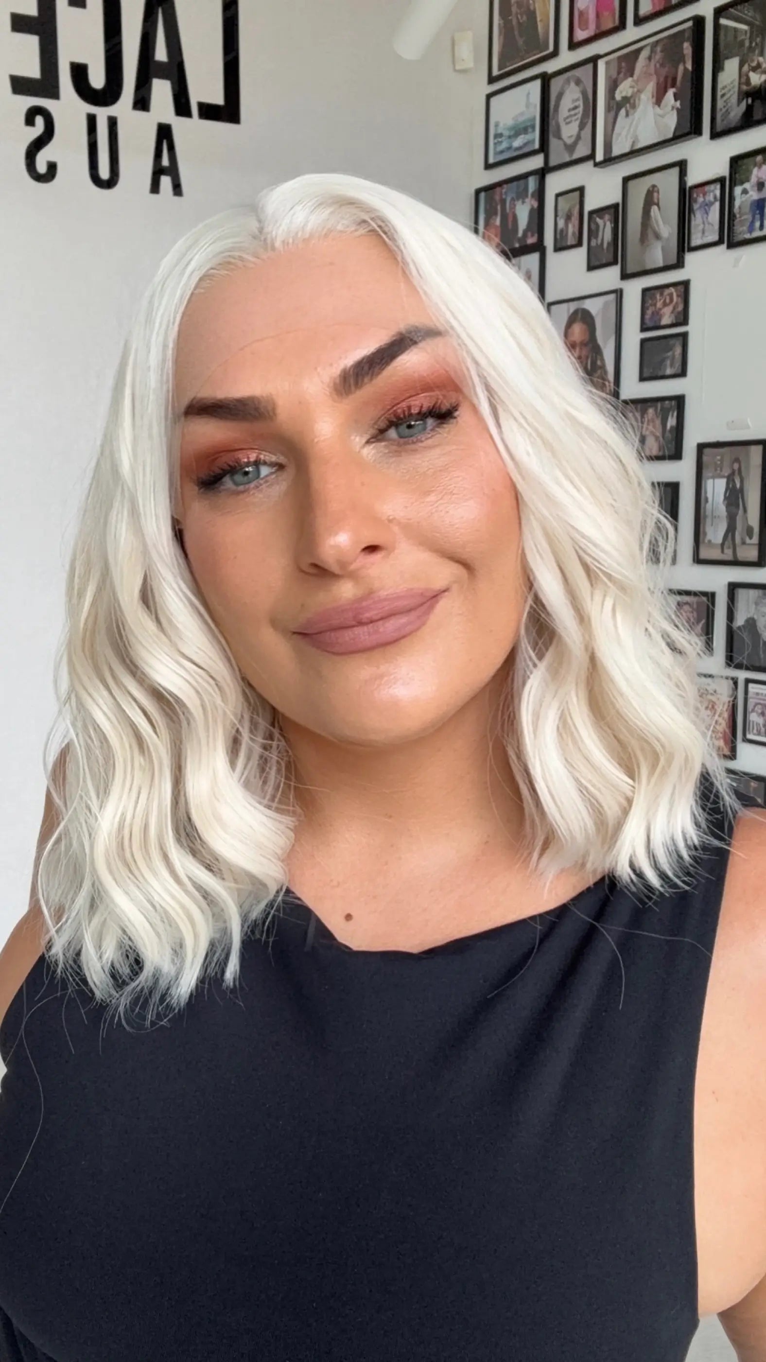 white blonde wavy lace front wig, middle part, change-able parting, gold coast australia wigs.